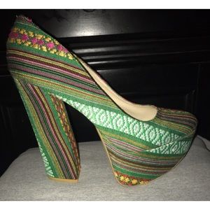 Brand new size 9 Ankara heels